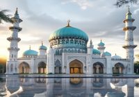 Seni Kaligrafi Masjid Custom: Estetika Islami Luhur yang Menyatu Sempurna dengan Arsitektur Rumah Ibadah Anda